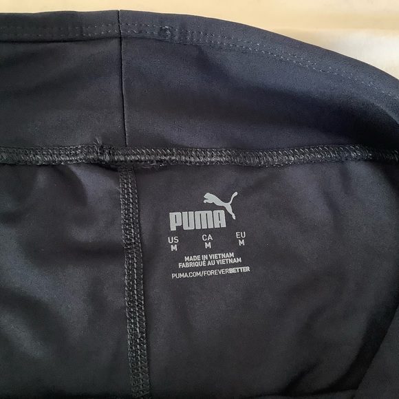 NWOT new Puma women’s shorts, Size M, Color naviblue - Picture 4 of 6